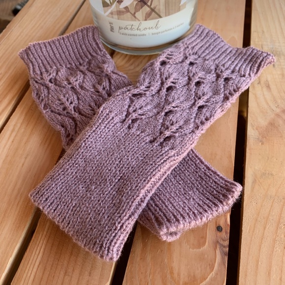 ✨KNIT OPEN WEAVE ARM HAND WARMERS/GLOVES W/THUMBHOLES - Picture 4 of 5